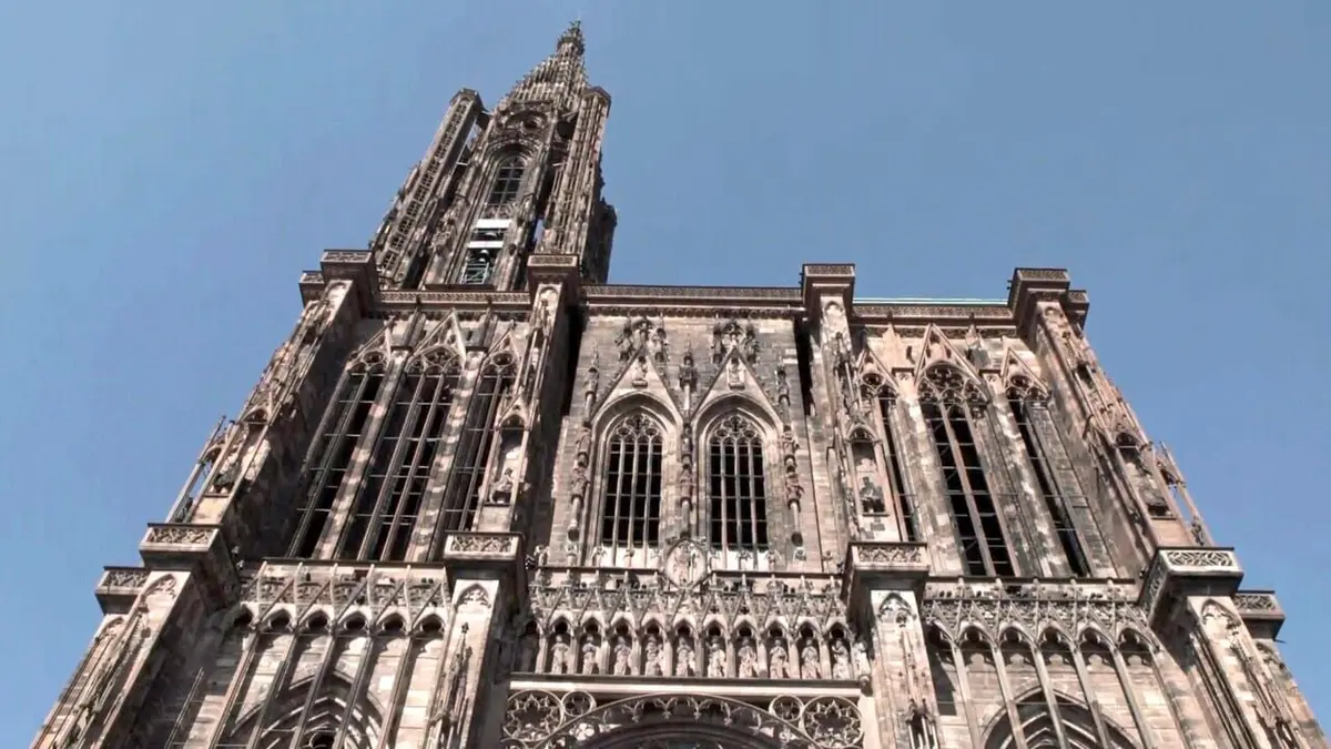 Le défi des bâtisseurs : La cathédrale de Strasbourg