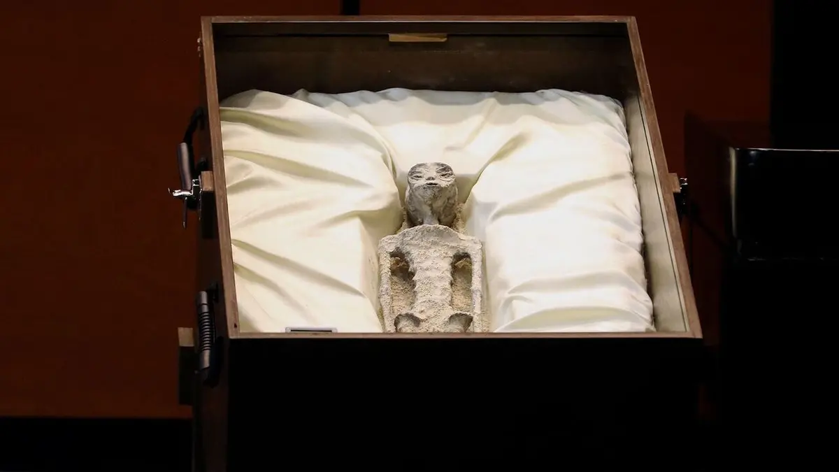 Le dessous des images Les momies extraterrestres