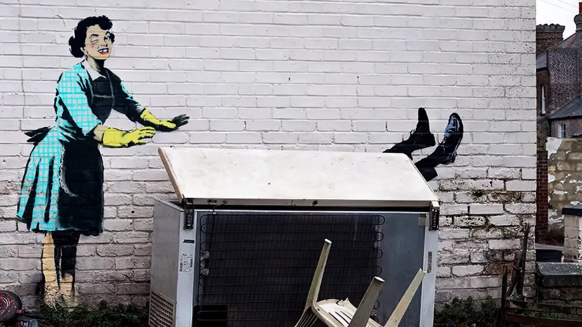 Le dessous des images Banksy, la ménagère et le congélo