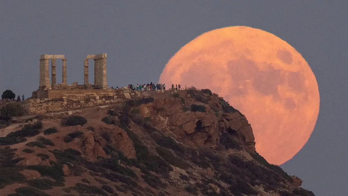 Le dessous des images La féérie de la "Super Lune"