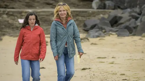 Le diplôme S01E04 Leila