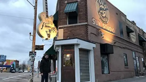 Le fan tour de Guillaume S01E03 Elvis