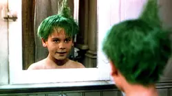 Le garçon aux cheveux verts