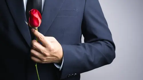 Casting Le Golden Bachelor S01E01