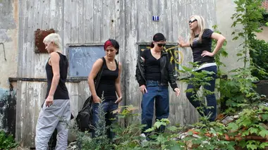 Le Grand Bazhart Punk is not dead