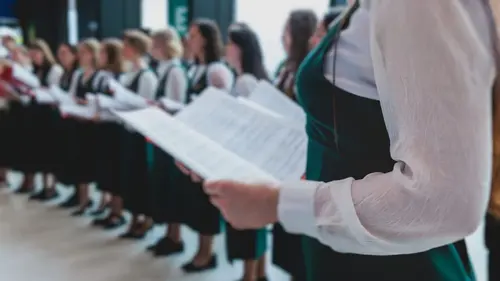 Le grand choeur des Pièces jaunes