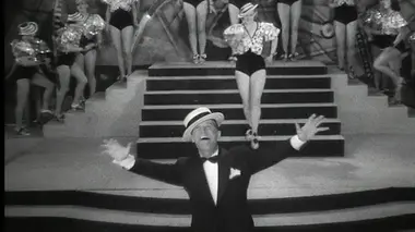 Le grand roman du music-hall S01E02 De 1930 à 1993