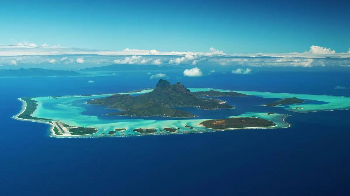 Le grand survol de la planète Les îles Marquises : La folle géographie de la terre des hommes