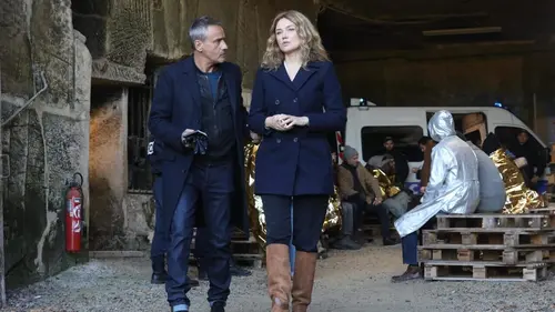 Le juge est une femme S24E04 Mauvaises ondes