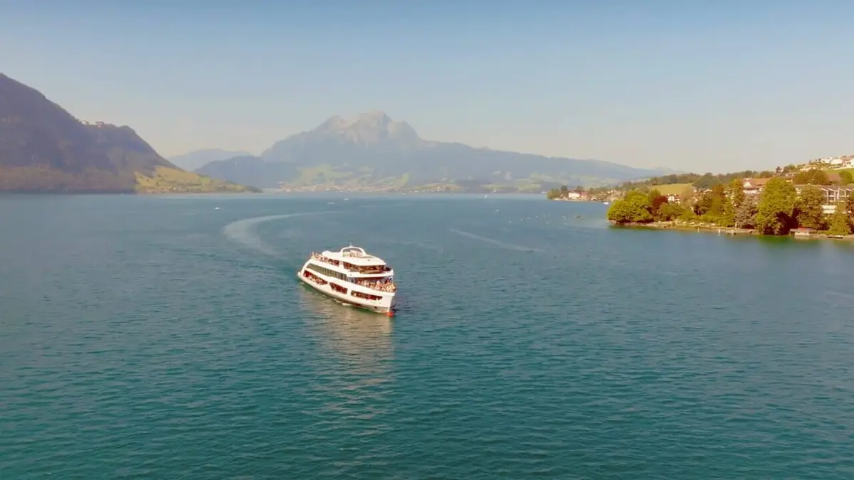 Le lac des Quatre-Cantons : La perle bleue de la Suisse en streaming