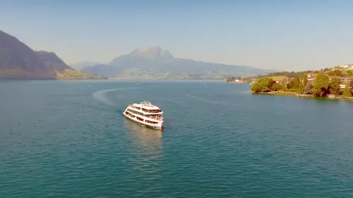 Casting Le lac des Quatre-Cantons : La perle bleue de la Suisse