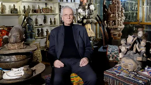 Le marché des masques africains