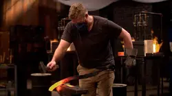 Le meilleur forgeron Les combats continuent