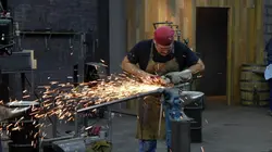 Le meilleur forgeron  Le combat des champions : la pata