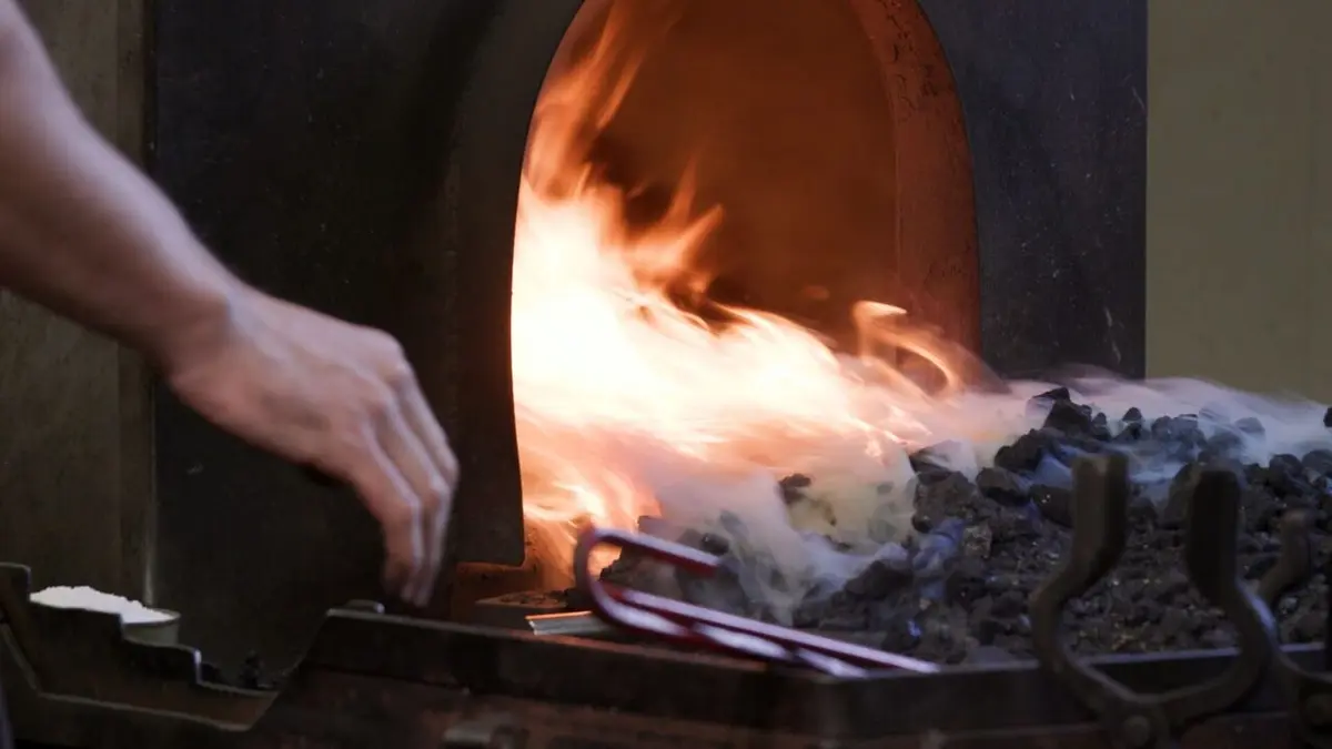 Visuel de Le meilleur forgeron Le feu et l'eau