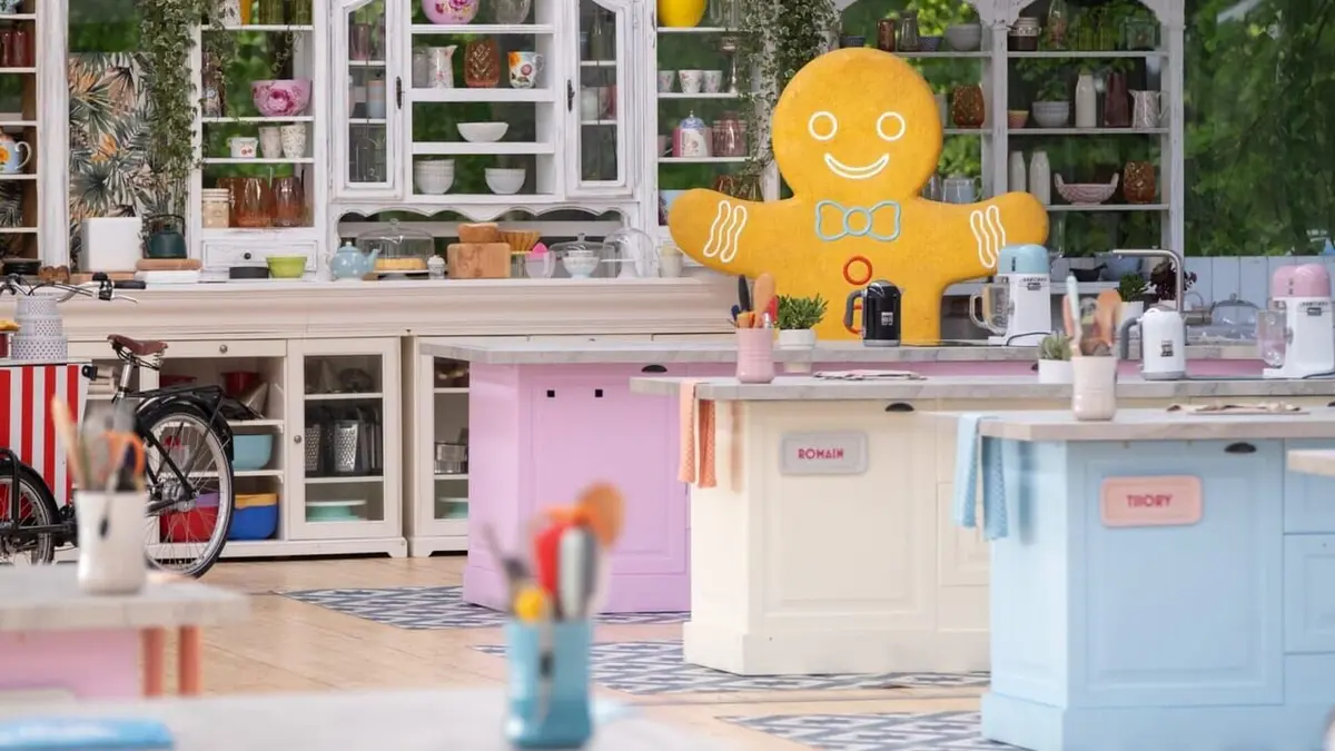 Le meilleur pâtissier S13E03 Bienvenue à la biscuiterie LMP