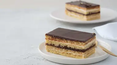 Le meilleur pâtissier : la revanche des finalistes Sandrine versus Reine