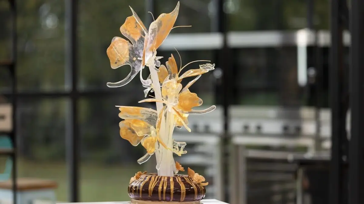 Le meilleur pâtissier : Les professionnels S05E02 Émission 2