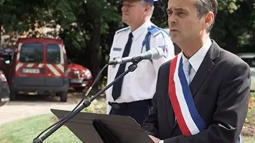 Casting Le monde de Ménard