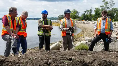 Le mystère d'Oak Island Le retour de la pelleteuse