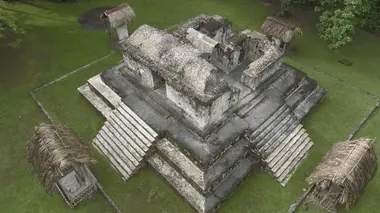 Le mystère des Mayas : des origines à la chute L'émergence de la civilisation