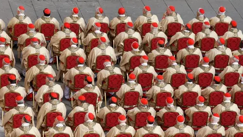 Le pape : l'homme le plus puissant de l'Histoire Le prix du progrès