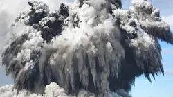 Le peuple des volcans Naissance d'une île