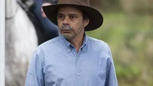 Le prix de la trahison S01E13