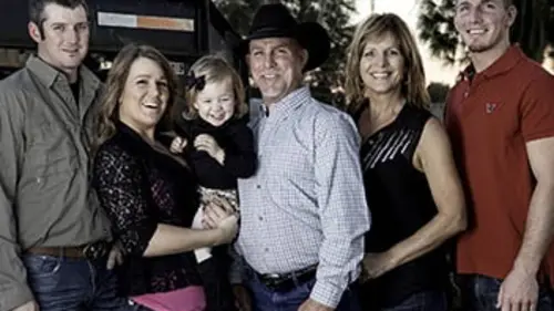 Casting Le ranch S01E04 Davin découvre le camping