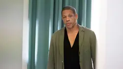 Le remplaçant S03E01 Miss Parfaite