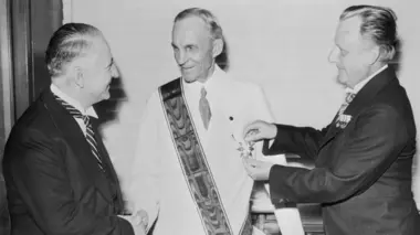 Le réseau financier secret d'Hitler Le business de la guerre
