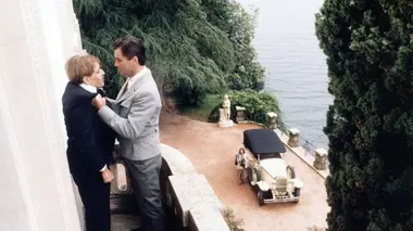 Le retour d'Arsène Lupin S01E01 Le médaillon du pape