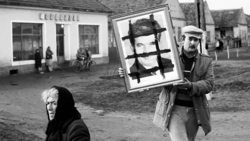 Le retour : Les héros inconnus de la révolution roumaine