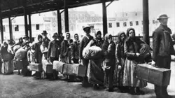 Le rêve du Nouveau Monde S01E01 Partir