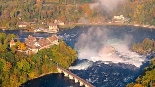 Le Rhin sauvage De la Lorelei aux Alpes suisses