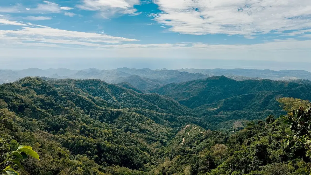 Le Salvador : Entre cratères et rivages