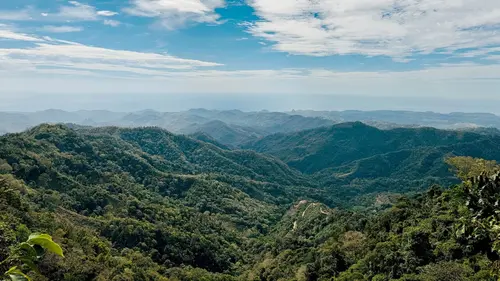 Le Salvador : Entre cratères et rivages