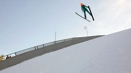 Le saut à ski féminin prend son envol