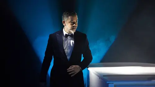 Le show de Noël Must Go On