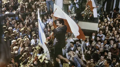 Le syndicaliste et le général : L'ultime combat de la Pologne communiste