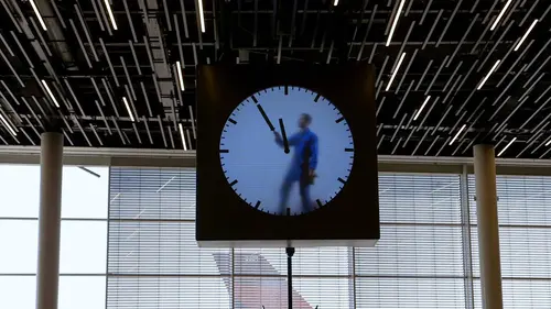 Casting Le temps, c'est de l'argent