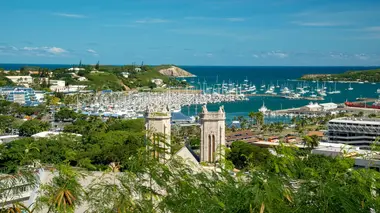 Arrière-Pays basque avec Robert Larrandaburu