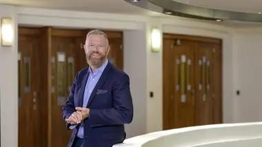 Paola, paroles de Reine