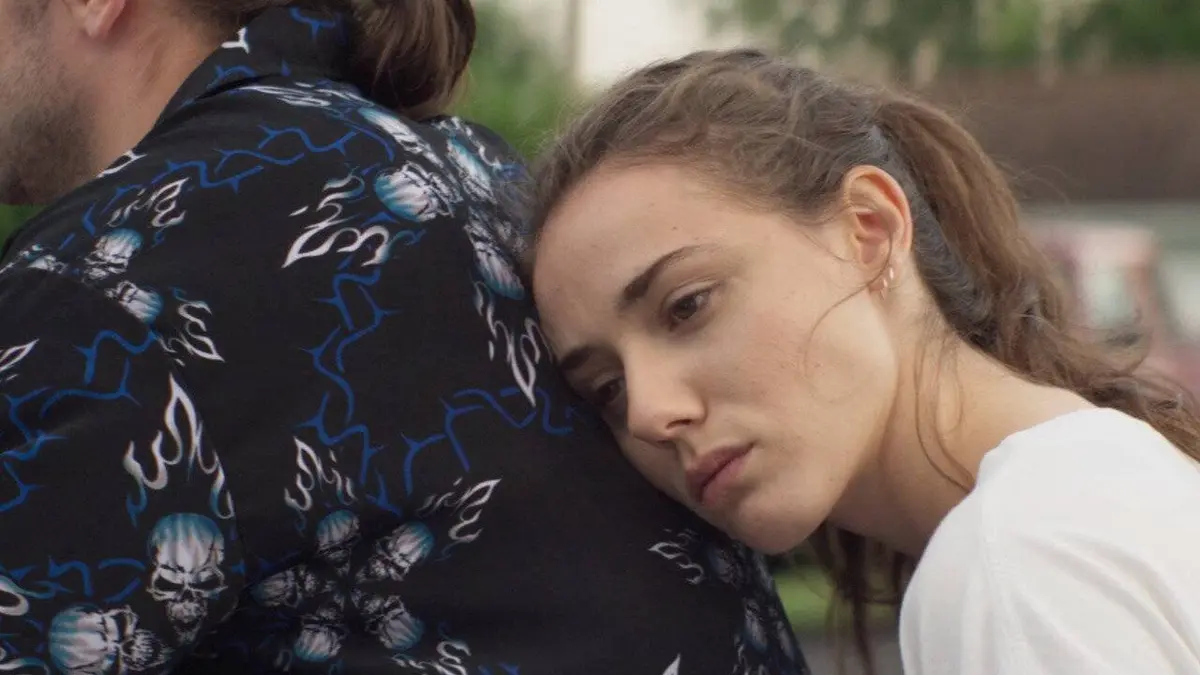 Le temps des chenilles S01E04 Cour à scrap