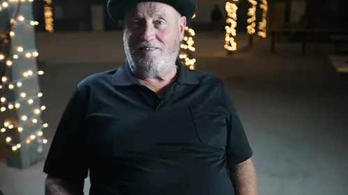 Le Tour du monde de l'incroyable S01E03 Le clou du spectacle