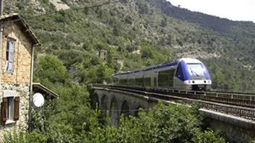 Le train bleu