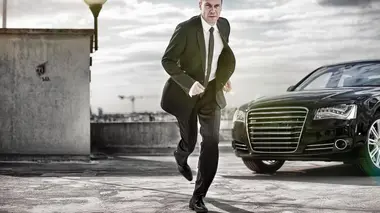 Le transporteur - la série S01E01 Protection rapprochée