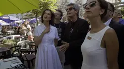 Le village  Bonjour madame la ministre...