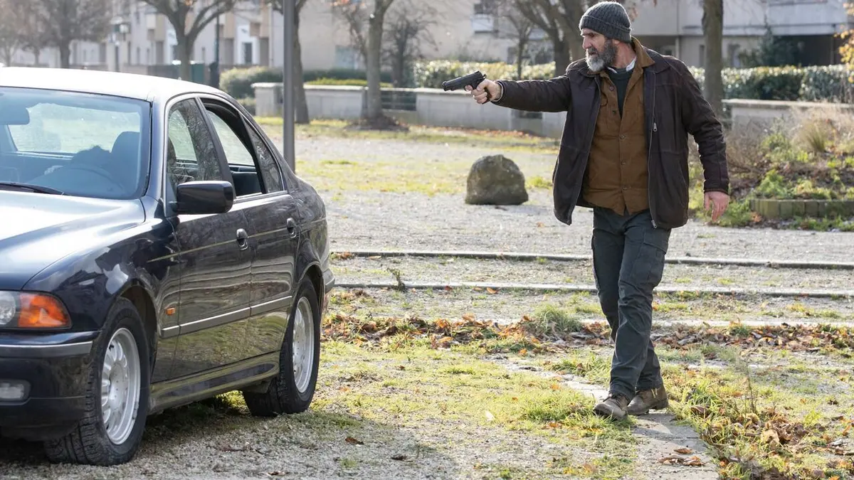 Le voyageur S01E01 Pilote