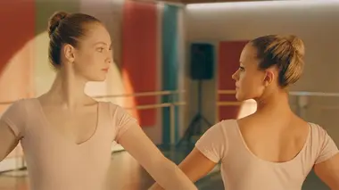 Léna, rêve d'étoile S01E17 Jeux dangereux